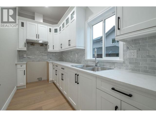 1344 Francis Cres, House detached with 5 bedrooms, 4 bathrooms and 4 parking in Coquitlam BC | Image 14