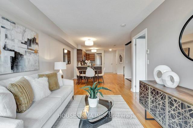 909 - 111 Elizabeth St, Condo with 1 bedrooms, 1 bathrooms and 1 parking in Toronto ON | Image 7