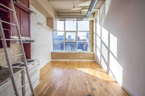 PH15 - 155 Dalhousie St, Condo with 1 bedrooms, 1 bathrooms and null parking in Toronto ON | Image 2