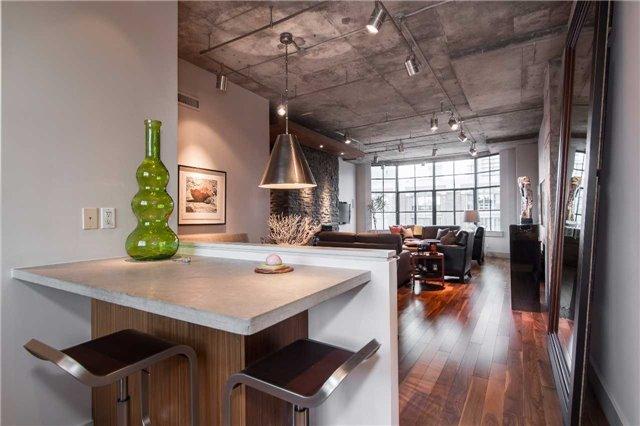 PH-2 - 135 George St S, Condo with 2 bedrooms, 2 bathrooms and 1 parking in Toronto ON | Image 10