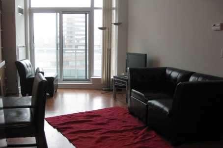 PH-207 - 8 Scollard St, Condo with 0 bedrooms, 1 bathrooms and null parking in Toronto ON | Image 4