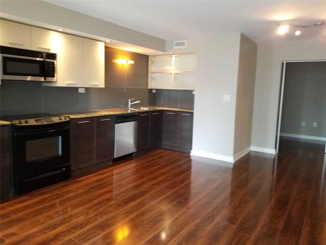 909 - 8 Telegram Mews, Condo with 2 bedrooms, 2 bathrooms and 1 parking in Toronto ON | Image 13