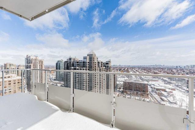 PH208 - 75 Canterbury Pl, Condo with 3 bedrooms, 2 bathrooms and 1 parking in North York ON | Image 15