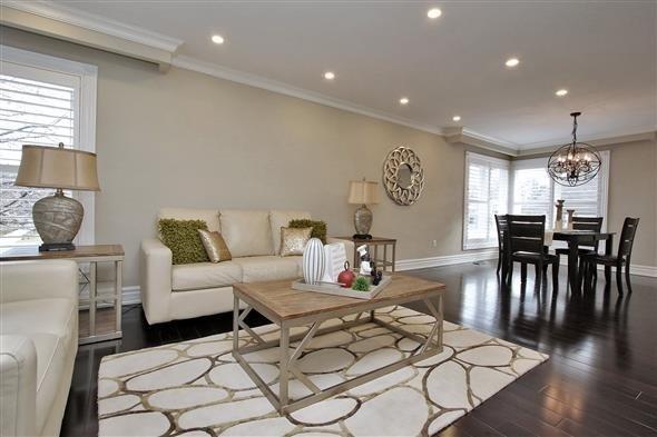 MAIN - 128 Collinson Blvd, House detached with 4 bedrooms, 4 bathrooms and 4 parking in North York ON | Image 3