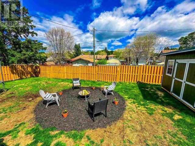 915 11 Th Ave N, House detached with 4 bedrooms, 2 bathrooms and null parking in Kenora ON | Image 7