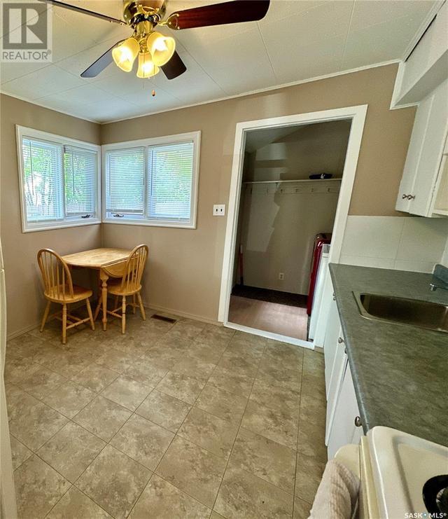 360 Retallack St, House detached with 2 bedrooms, 1 bathrooms and null parking in Regina SK | Image 5