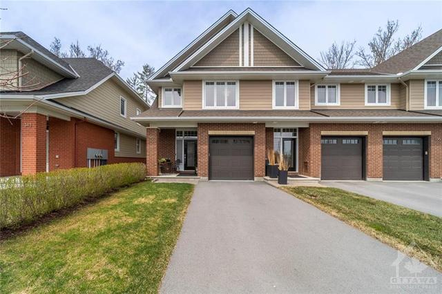 340 Kilspindie Ridge, Townhouse with 3 bedrooms, 4 bathrooms and 2 parking in Ottawa ON | Image 1