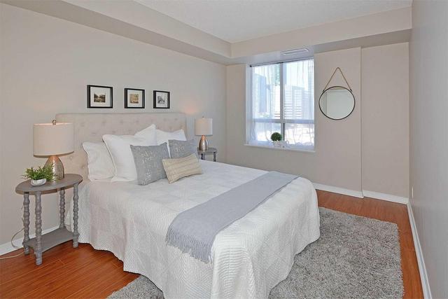 909 - 55 Harrison Garden Blvd, Condo with 2 bedrooms, 2 bathrooms and 1 parking in North York ON | Image 10