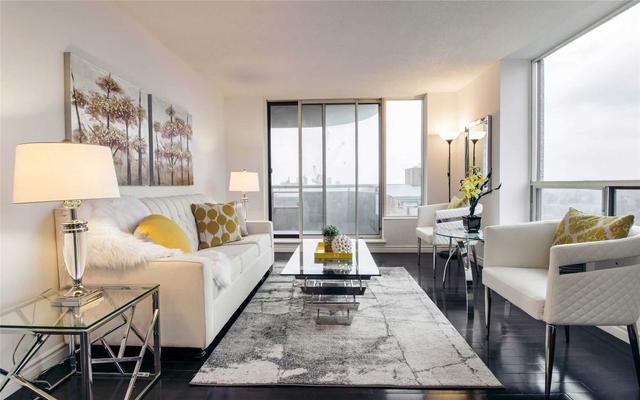 PH201 - 5785 Yonge St, Condo with 2 bedrooms, 2 bathrooms and 2 parking in North York ON | Image 11