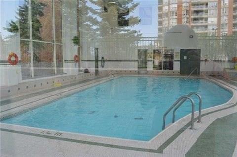 PH1 - 410 Mclevin Ave, Condo with 2 bedrooms, 2 bathrooms and 1 parking in Scarborough ON | Image 18