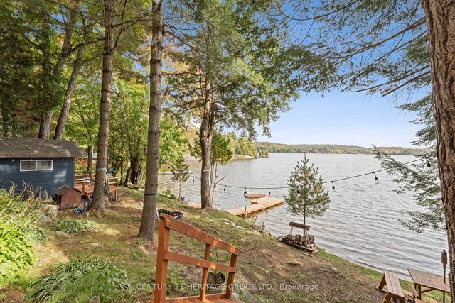 1464 N Shore Rd, House detached with 2 bedrooms, 2 bathrooms and 7 parking in Muskoka Lakes ON | Image 4