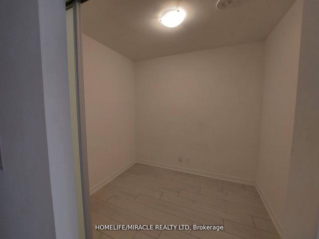 PH205 - 60 Shuter St, Condo with 1 bedrooms, 1 bathrooms and 0 parking in Toronto ON | Image 2