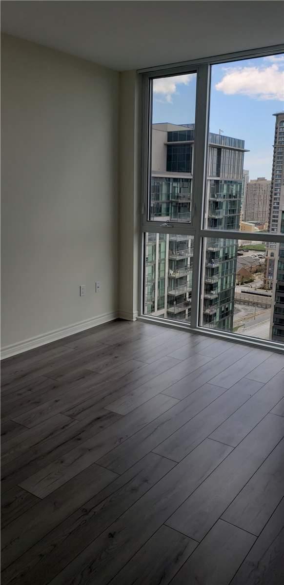 PH-210 - 349 Rathburn Rd W, Condo with 1 bedrooms, 1 bathrooms and 1 parking in Mississauga ON | Image 11