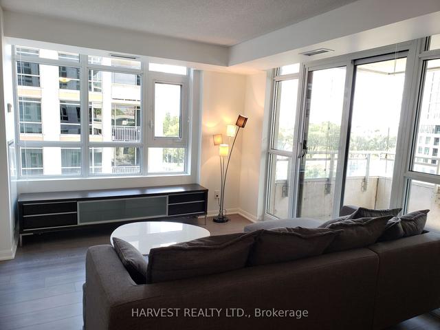 909 - 35 Bastion St, Condo with 2 bedrooms, 2 bathrooms and 1 parking in Toronto ON | Image 4