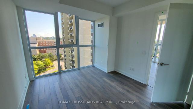 909 - 1461 Lawrence Ave W, Condo with 2 bedrooms, 2 bathrooms and 1 parking in Toronto ON | Image 6