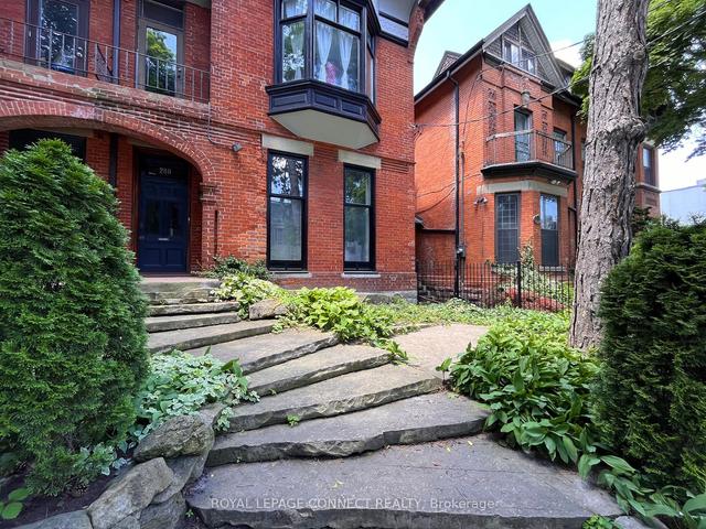 288 Sherbourne St, House semidetached with 8 bedrooms, 5 bathrooms and 0 parking in Toronto ON | Image 23