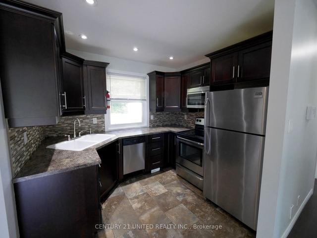 MAIN - 1465 Westbrook Dr, House detached with 3 bedrooms, 1 bathrooms and 2 parking in Peterborough ON | Image 2