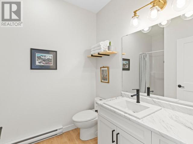102 Leota St, House detached with 6 bedrooms, 5 bathrooms and null parking in Whitehorse YT | Image 37