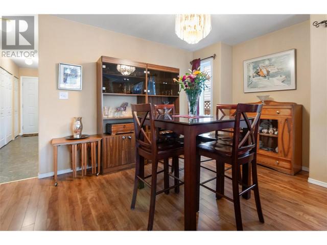 102 - 626 Van Horne St, House detached with 3 bedrooms, 2 bathrooms and 2 parking in Penticton BC | Image 5