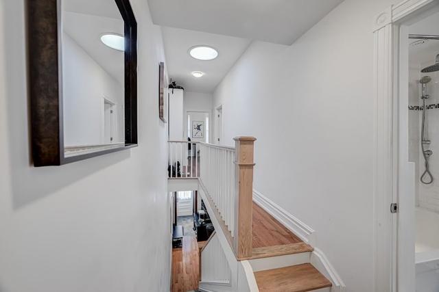 MAIN - 165 Major St, House attached with 3 bedrooms, 1 bathrooms and 1 parking in Toronto ON | Image 10