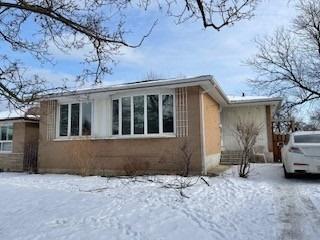 MAIN - 279 Vodden St E, House detached with 3 bedrooms, 2 bathrooms and 4 parking in Brampton ON | Image 8