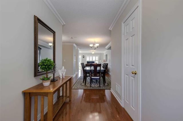 9 Lake Cres, House attached with 3 bedrooms, 4 bathrooms and 2 parking in Barrie ON | Image 33