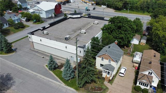 1232 Hammond St, House detached with 3 bedrooms, 1 bathrooms and 4 parking in North Bay ON | Image 12
