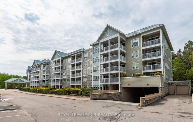 521 - 900 Bogart Mill Trail, Condo with 2 bedrooms, 2 bathrooms and 1 parking in Newmarket ON | Image 1