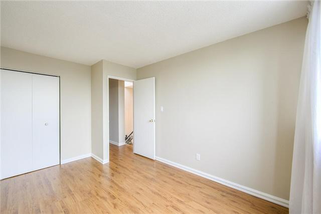 PH-14 - 200 Robert Speck Pky, Condo with 3 bedrooms, 3 bathrooms and 2 parking in Mississauga ON | Image 17