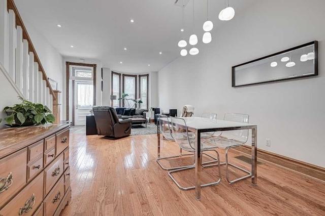 MAIN - 165 Major St, House attached with 3 bedrooms, 1 bathrooms and 1 parking in Toronto ON | Image 4