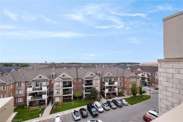 236 - 216 Oak Park Blvd, House attached with 1 bedrooms, 1 bathrooms and 1 parking in Oakville ON | Image 27