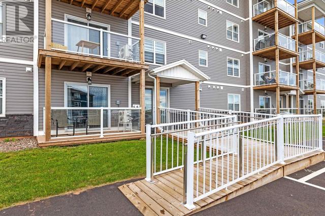 101 - 24 Gilbert Dr, Condo with 1 bedrooms, 1 bathrooms and null parking in Charlottetown PE | Image 2