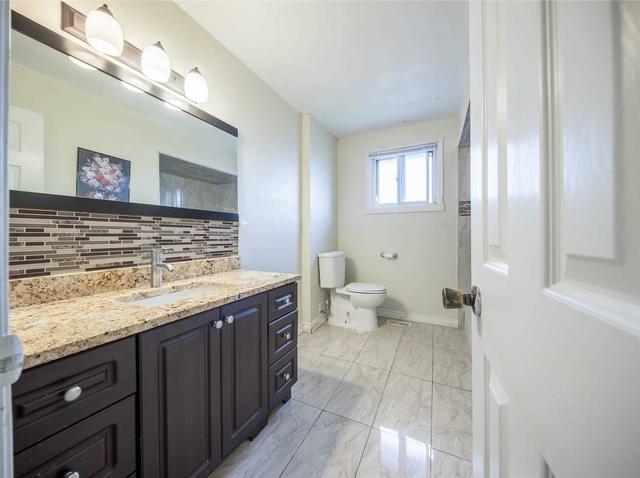 MAIN - 4129 Brandon Gate Dr, House detached with 3 bedrooms, 1 bathrooms and 1 parking in Mississauga ON | Image 3