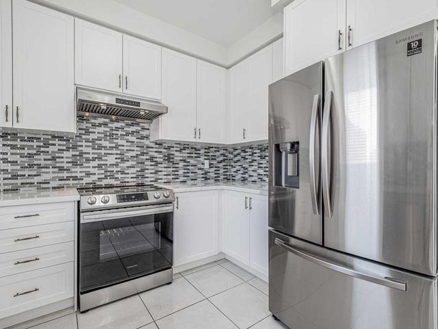 MAIN - 37 Enclave Trail, House attached with 3 bedrooms, 3 bathrooms and 1 parking in Brampton ON | Image 3