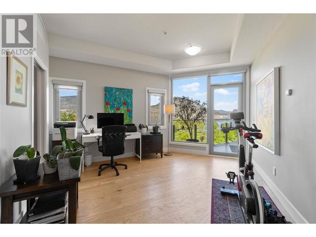 701 - 250 Marina Way, Condo with 3 bedrooms, 3 bathrooms and 2 parking in Penticton BC | Image 35