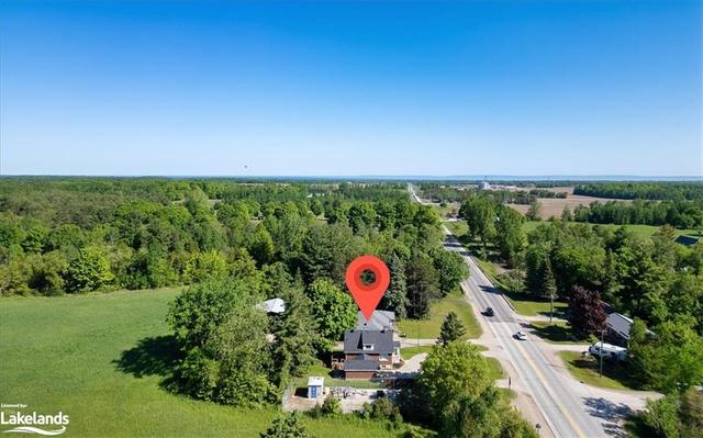 7613 Highway 26, House detached with 3 bedrooms, 2 bathrooms and 9 parking in Stayner ON | Image 16