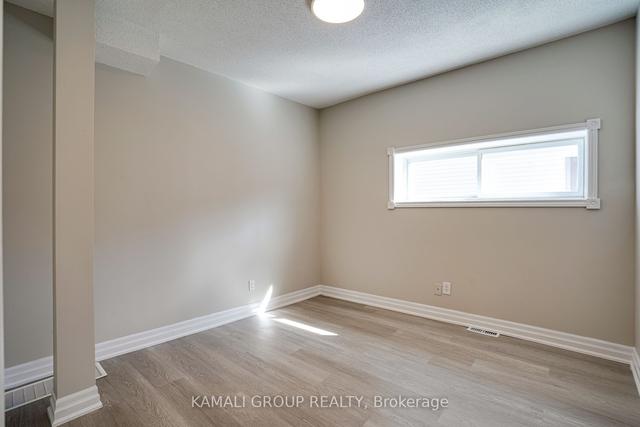 MAIN - 1164 Cannon St E, House detached with 2 bedrooms, 1 bathrooms and 1 parking in Hamilton ON | Image 4