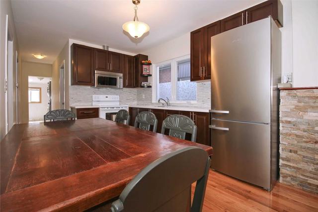 MAIN - 1 Bartonville Ave W, Home with 3 bedrooms, 2 bathrooms and 1 parking in York ON | Image 11