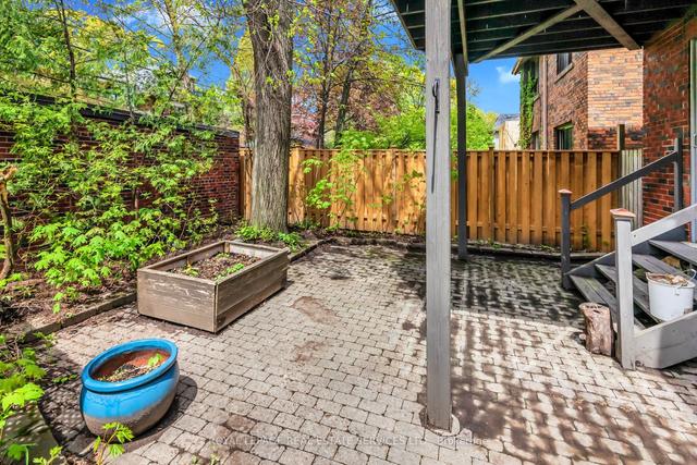 MAIN - 18 Highbourne Rd, House other with 3 bedrooms, 1 bathrooms and 1 parking in Toronto ON | Image 14