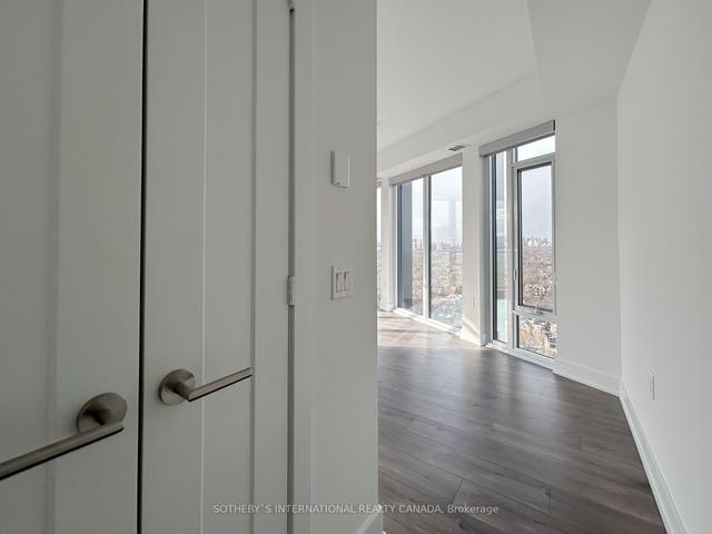 2602 - 575 Bloor St E, Condo with 3 bedrooms, 2 bathrooms and 0 parking in Toronto ON | Image 7