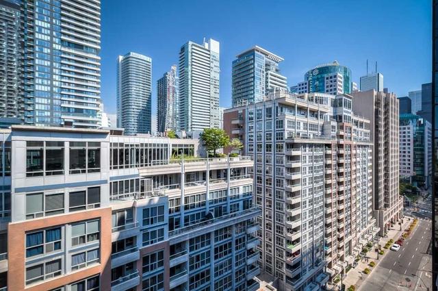 PH1 - 263 Wellington St W, Condo with 1 bedrooms, 1 bathrooms and 1 parking in Toronto ON | Image 10