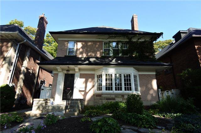 MAIN - 38 Whitehall Rd, House detached with 2 bedrooms, 1 bathrooms and 1 parking in Toronto ON | Image 2