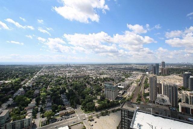 PH-1 - 7 Mabelle Ave, Condo with 2 bedrooms, 2 bathrooms and 1 parking in Etobicoke ON | Image 12