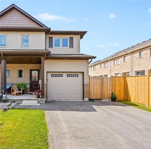 9 Harmony Way, House attached with 3 bedrooms, 4 bathrooms and 3 parking in Thorold ON | Image 12