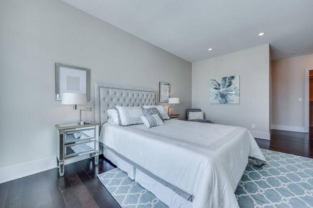 PH2 - 120 Homewood Ave, Condo with 2 bedrooms, 2 bathrooms and 2 parking in Toronto ON | Image 12