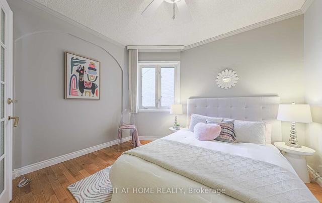 MAIN - 252 Euclid Ave, House semidetached with 3 bedrooms, 2 bathrooms and 1 parking in Toronto ON | Image 28