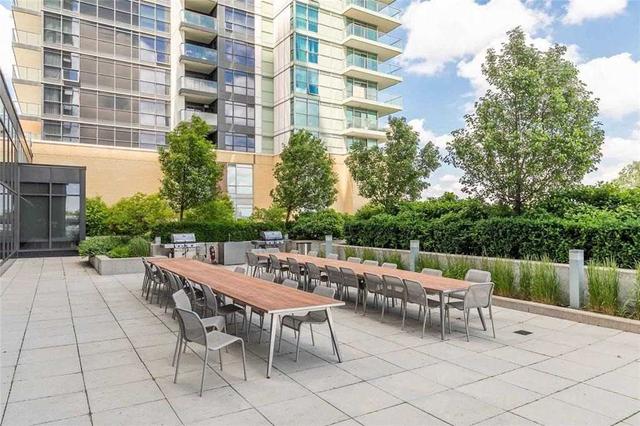 PH15 - 15 Singer Crt, Condo with 1 bedrooms, 2 bathrooms and 1 parking in North York ON | Image 18