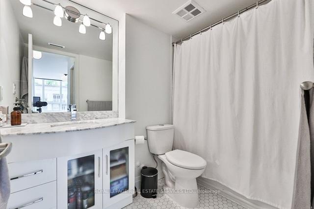 PH13 - 1000 King St W, Condo with 2 bedrooms, 2 bathrooms and 1 parking in Toronto ON | Image 18