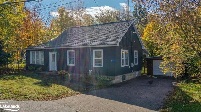 21 Walter St, House detached with 3 bedrooms, 1 bathrooms and 3 parking in Huntsville ON | Image 12