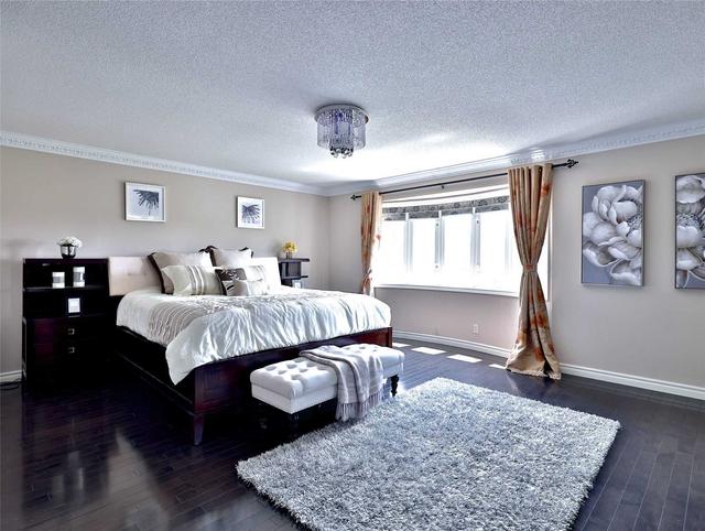 9 Jonagold Crt, House detached with 5 bedrooms, 5 bathrooms and 8 parking in Richmond Hill ON | Image 19